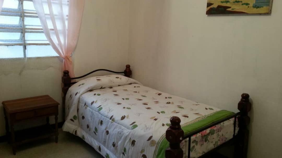Candida Caracas Kültér fotó